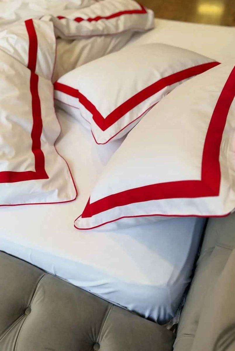 Literie en Satin Mercerisé – Rouge & Blanc, 100% Coton Turc, 140 g/m², Édition Exclusive