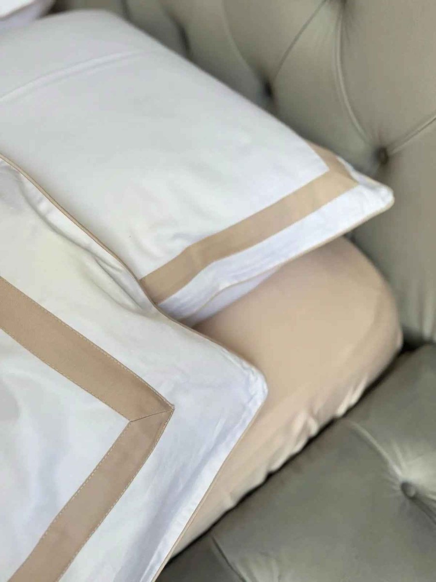 Mercerized Satin Bedding – Nude & white, 100% Turkish Cotton, 140 g/m², Exclusive Edition