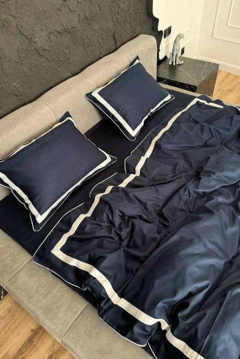 Literie en Satin Mercerisé – Bleu Marine & Blanc, 100% Coton Turc, 140 g/m², Édition Exclusive