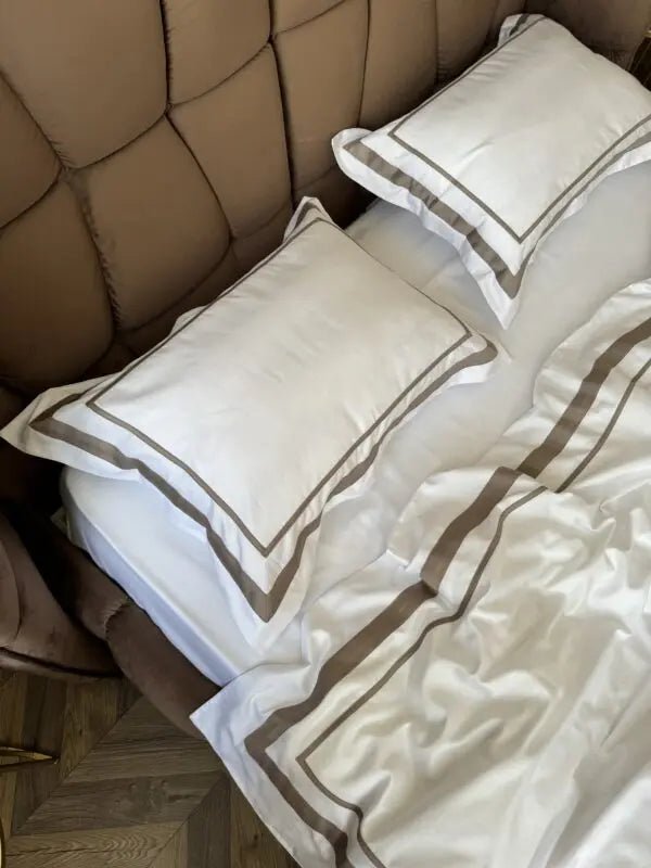 Pościel z Merceryzowanej Satyny – Biały & Latte , 100% Bawełna Turecka, 140 g/m², Edycja Exclusive Wivanco Bedding