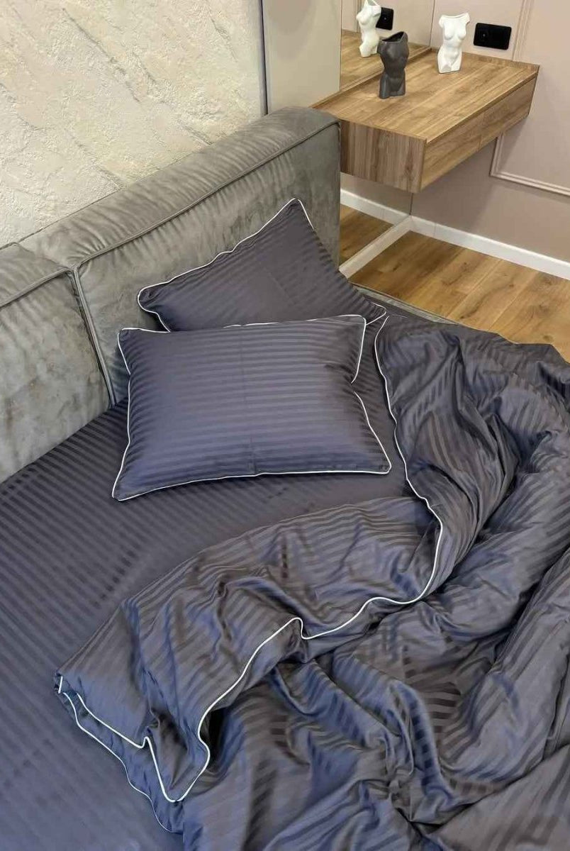 Literie en Satin Mercerisé – Graphite Clair avec Bordure Blanche, 100% Coton Turc, 140 g/m², Collection Premium