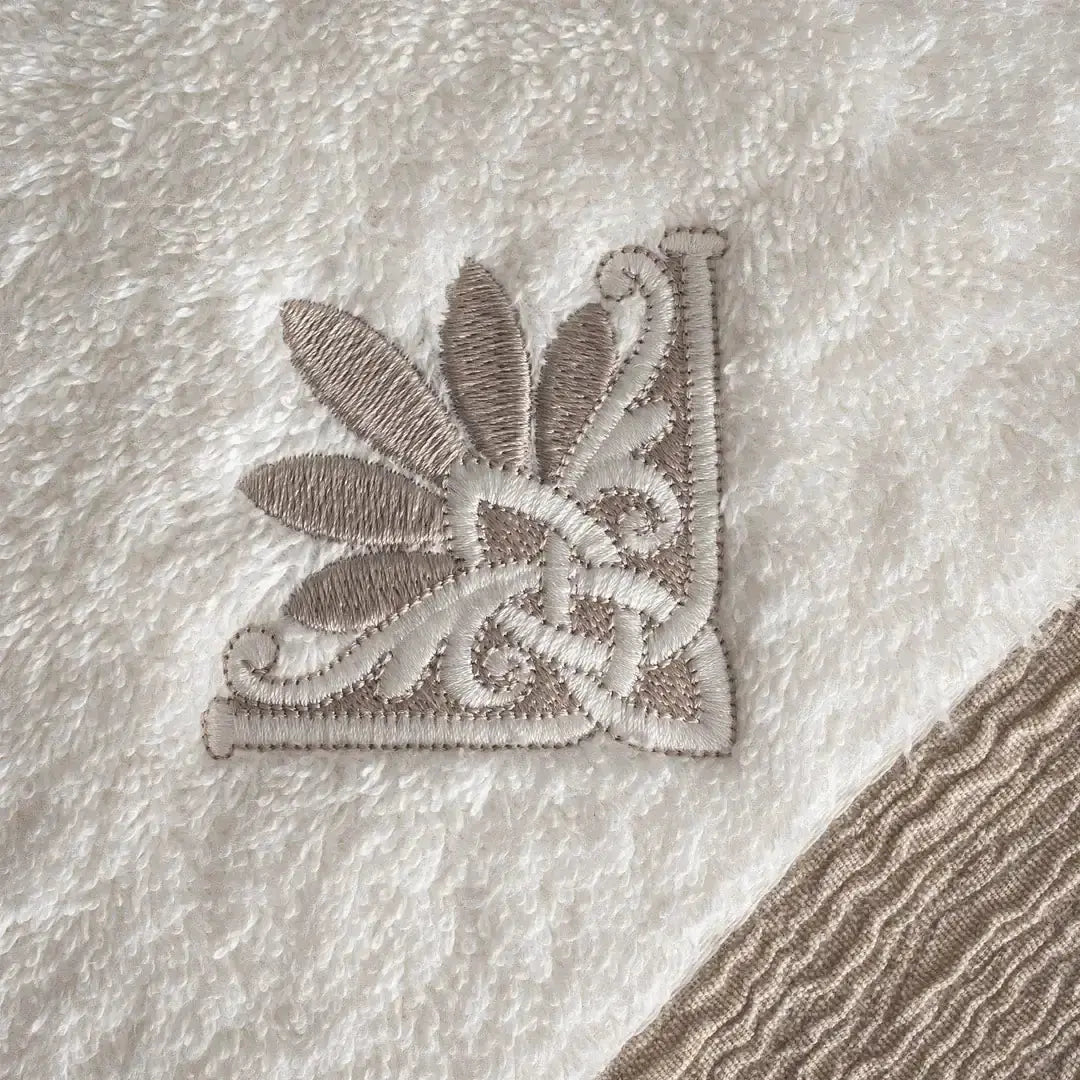 Zestaw 2 Ręczników Kąpielowych – Mihra – Damski, 100% Organiczna Bawełna, Detal z Haftem Arma, Kremowy Wivanco Bedding