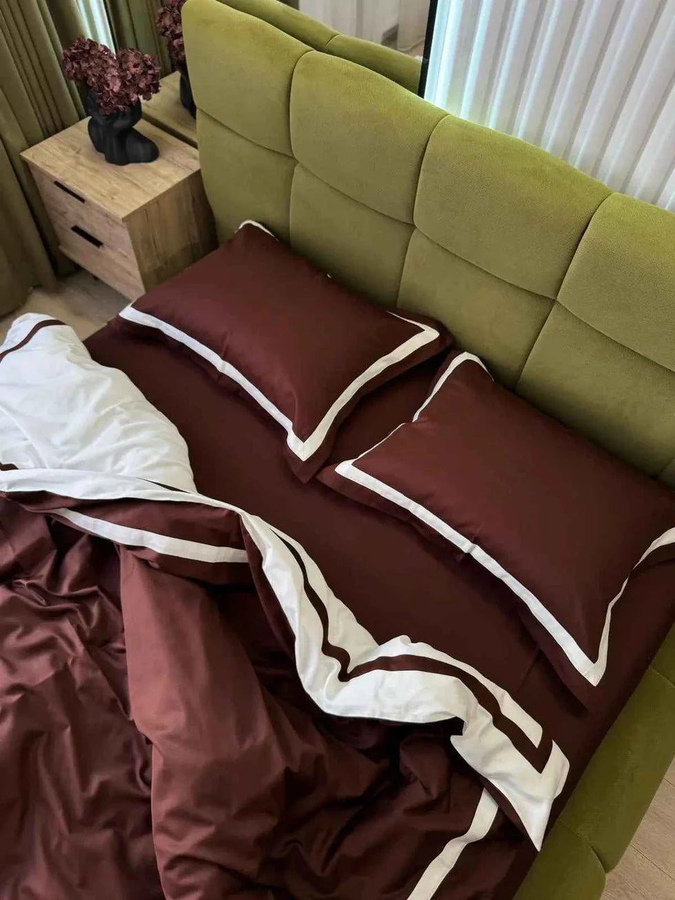 Mercerized Satin Cotton Bedding in Brown & White – 100% Turkish Cotton, 140 g/m², Oxford Finish