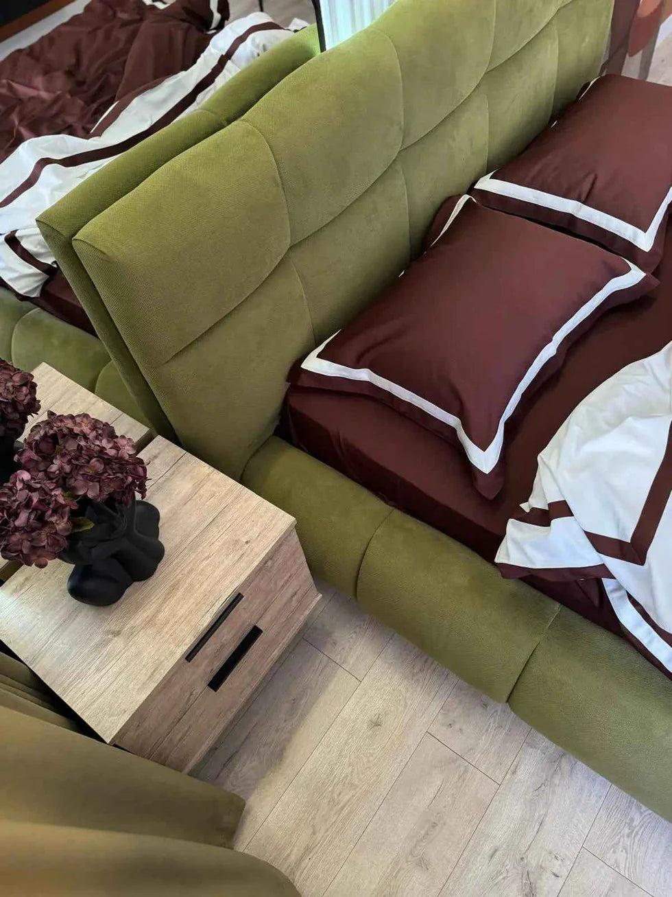 Mercerized Satin Cotton Bedding in Brown & White – 100% Turkish Cotton, 140 g/m², Oxford Finish