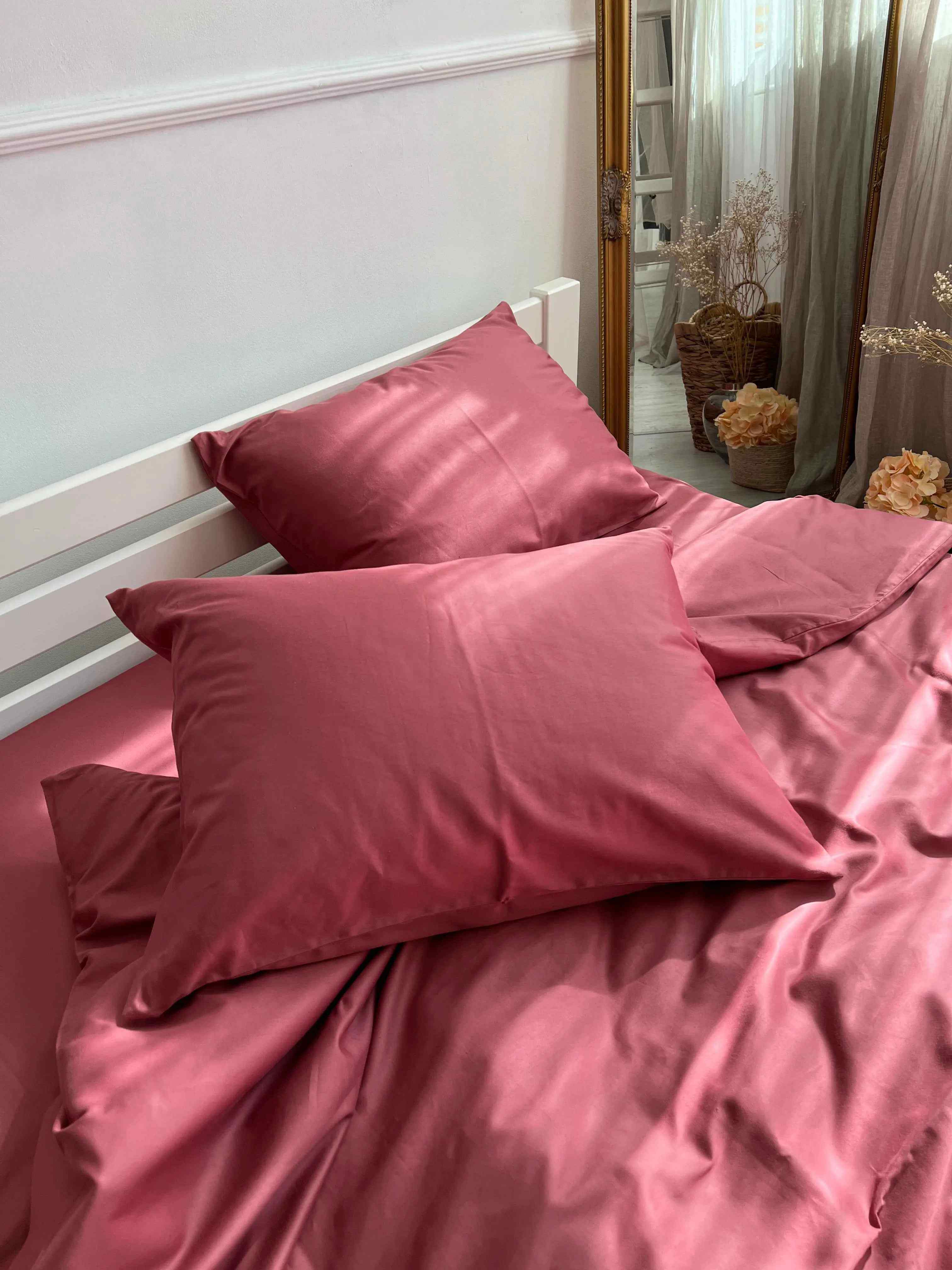 Rose Wine Satin Bedding – 100% Turkish Cotton, 140 g/m², Hotel Style