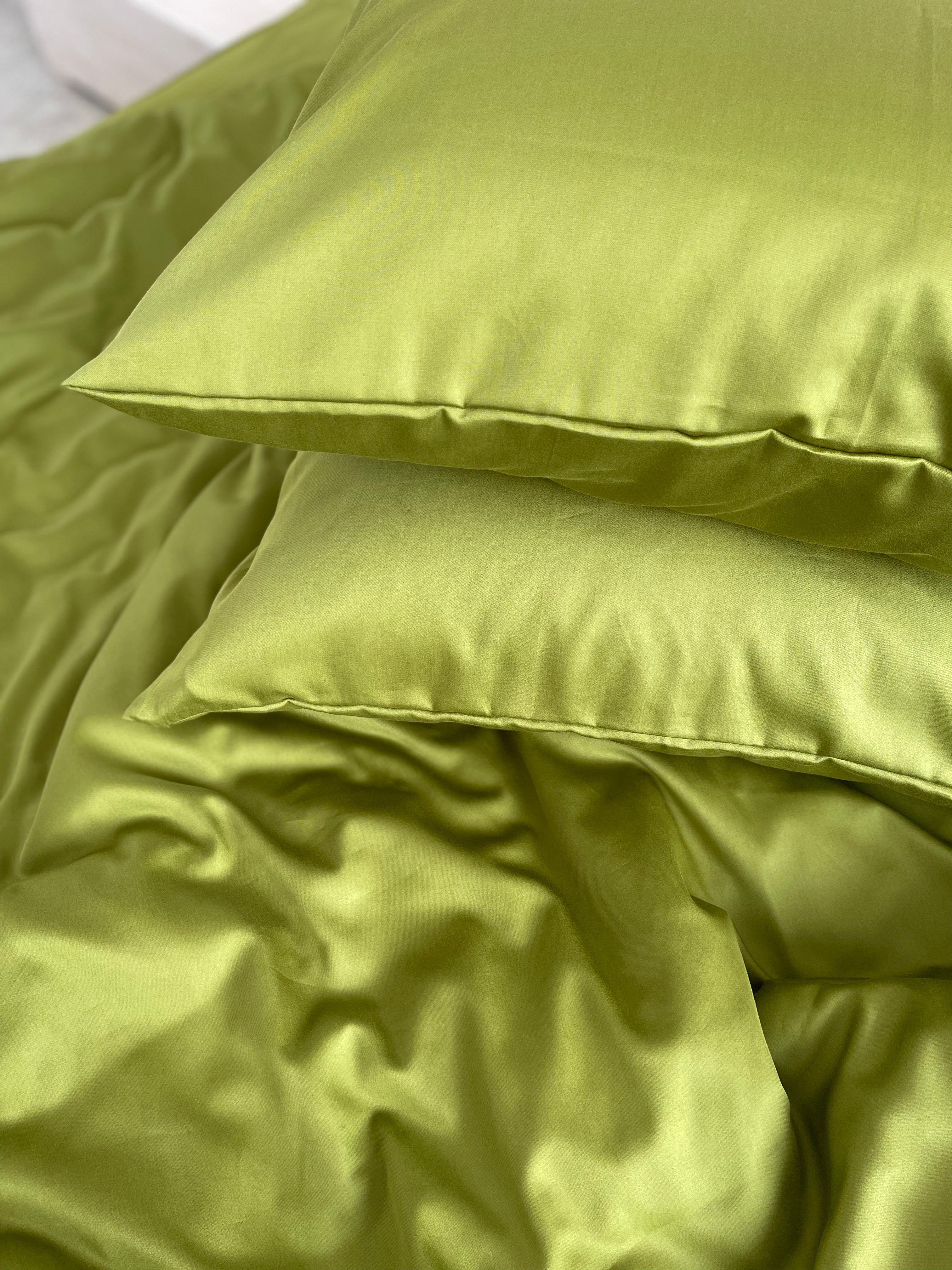 Lime Satin Bedding – 100% Turkish Cotton, 140 g/m², Natural Elegance