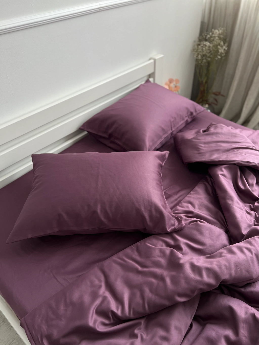 Eggplant Satin Bedding – 100% Turkish Cotton, 140 g/m², Luxurious Quality