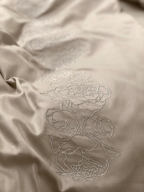 Embroidered Mercerized Turkish Cotton Satin Bedding – Latte with Peony Embroidery, 140 g/m²