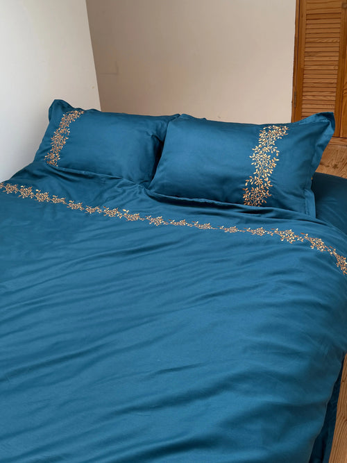 Embroidered Mercerized Turkish Cotton Satin Bedding – Petrol Blue with Copper Branch Embroidery, 140 g/m²