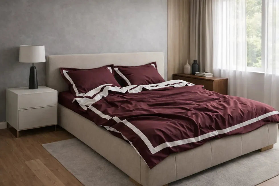 Mercerized Satin Cotton Bedding in Brown & White – 100% Turkish Cotton, 140 g/m², Oxford Finish