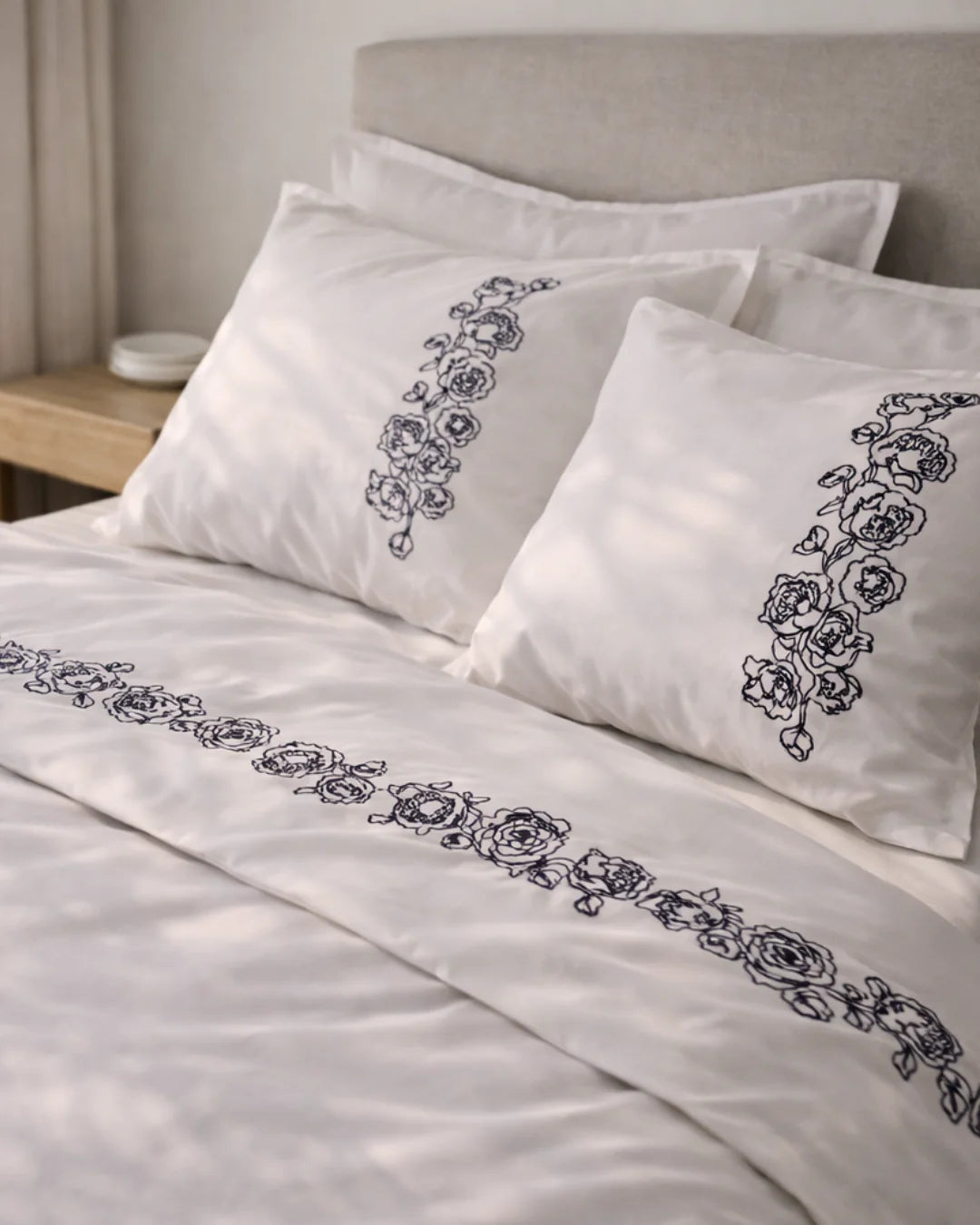 Embroidered Mercerized Turkish Cotton Satin Bedding – White with Grey Peony Embroidery, 140 g/m²