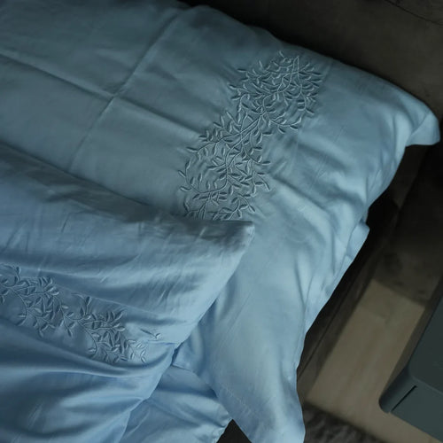 Embroidered Mercerized Turkish Cotton Satin Bedding – Light Blue with Branch Embroidery, 140 g/m²