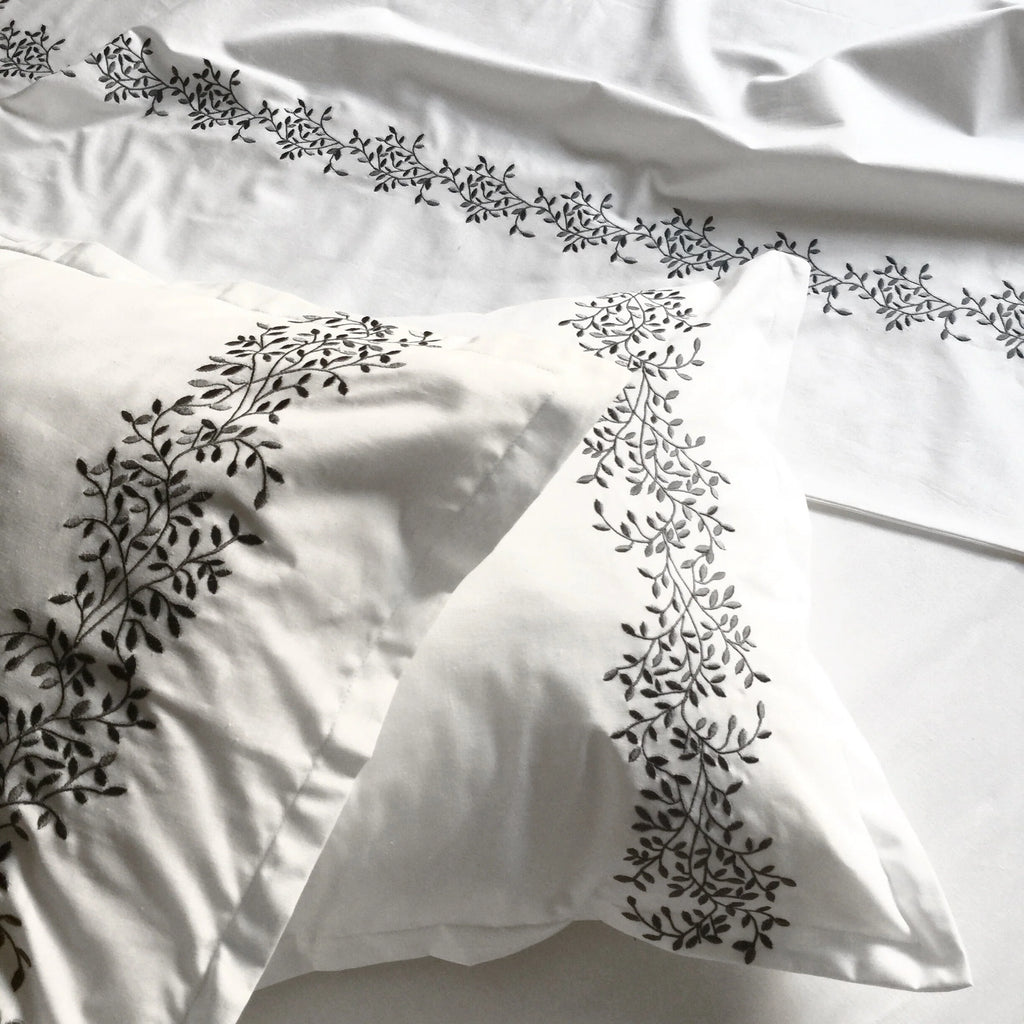 Embroidered Mercerized Turkish Cotton Satin Bedding – White with Grey Branch Embroidery, 140 g/m²