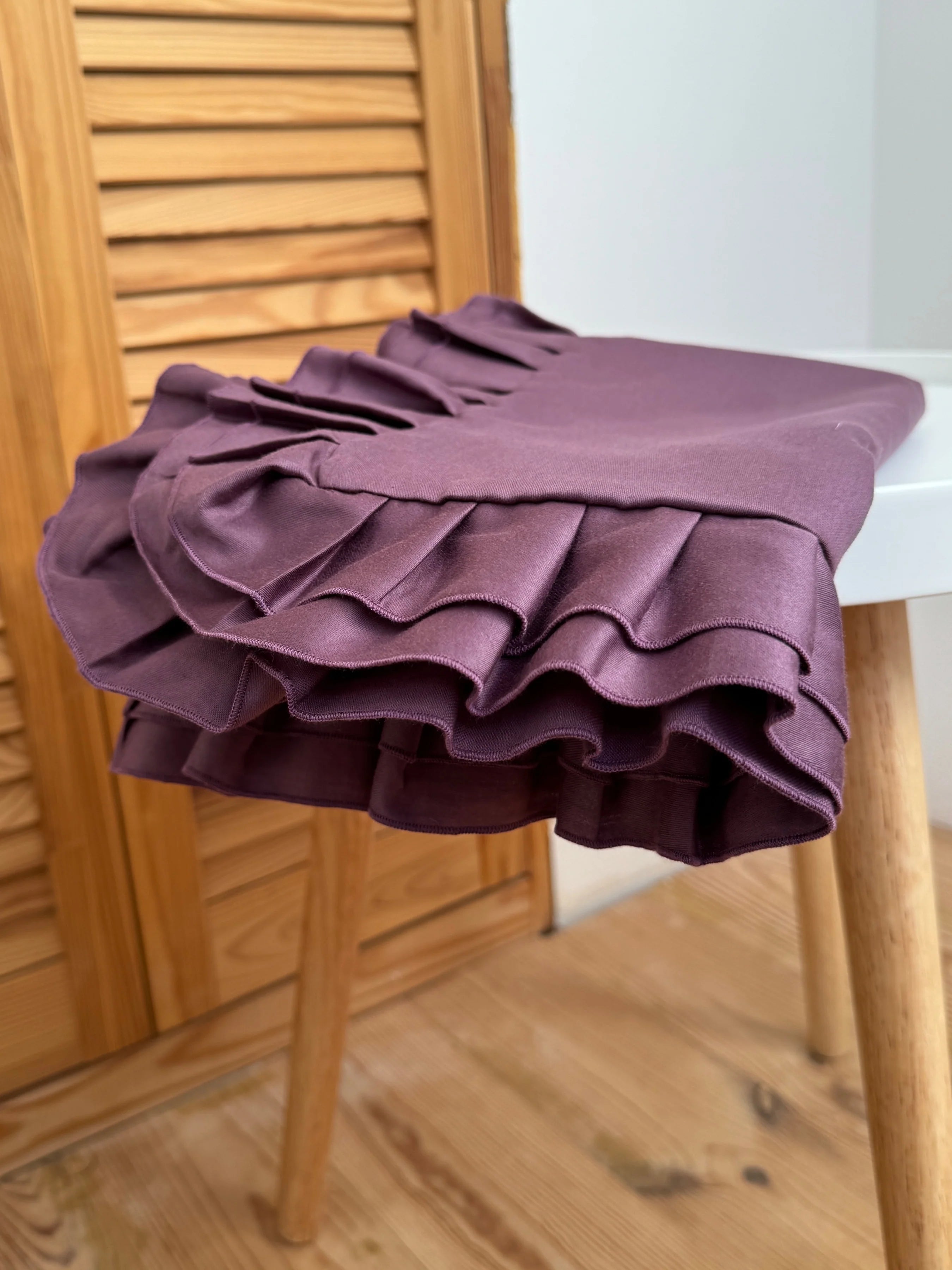 Satin Bedding Made from Mercerized Turkish Cotton in Plum with Ruffle – 140 g/m²