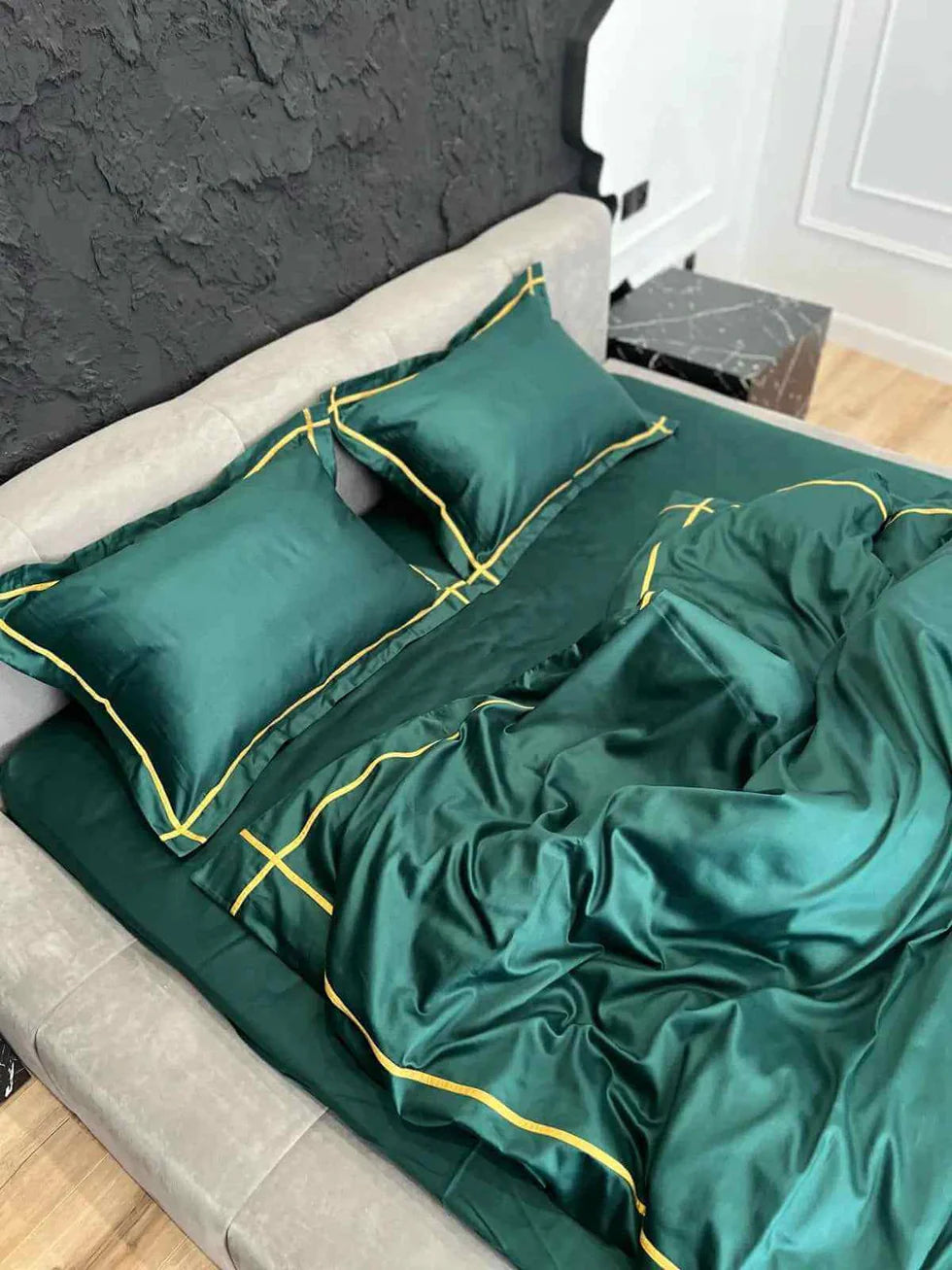 Mercerized Satin Cotton Bedding in Bottle Green & Gold – 100% Turkish Cotton, 140 g/m², Line Oxford Finish