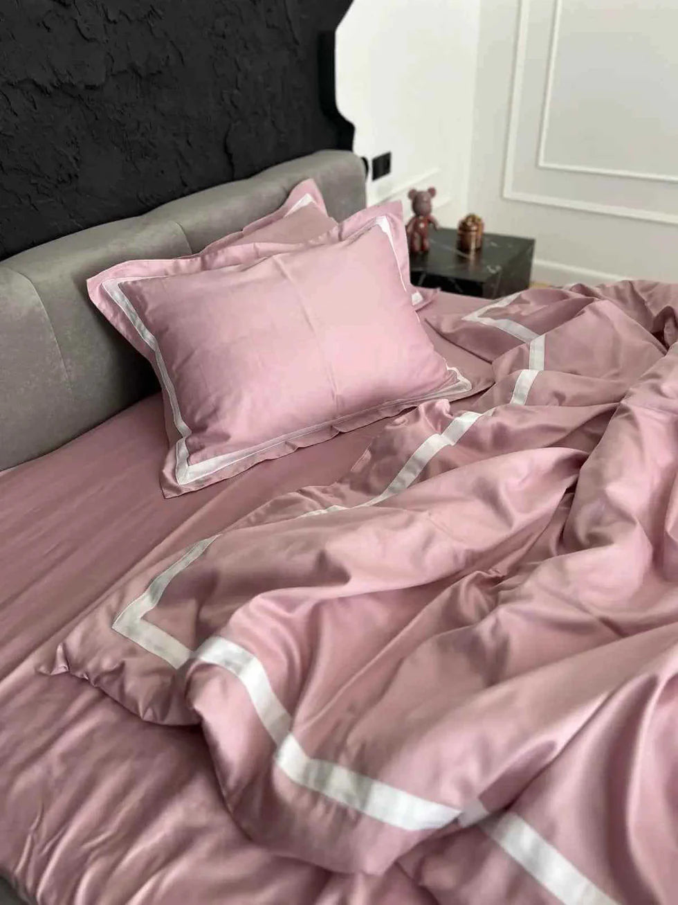 Mercerized Satin Cotton Bedding in Powder Pink & White – 100% Turkish Cotton, 140 g/m², Oxford Finish