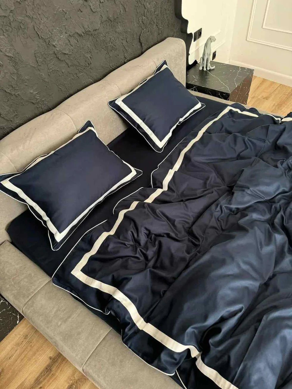 Mercerized Satin Cotton Bedding in Navy & White – 100% Turkish Cotton, 140 g/m², Oxford Finish with Piping