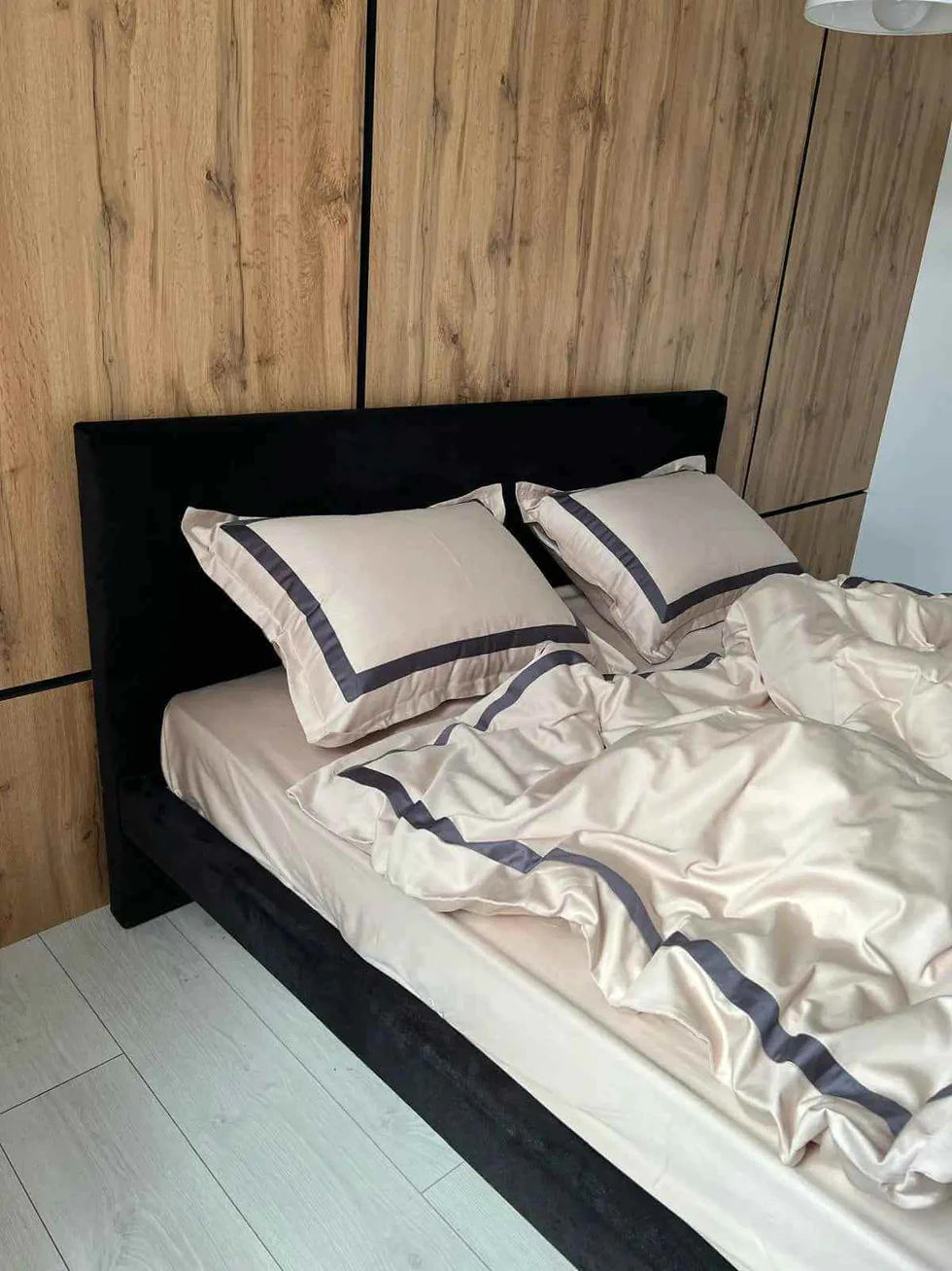 Mercerized Cotton Satin Bedding – Nude & Grey, 100% Turkish Cotton, 140 g/m² Oxford Finish