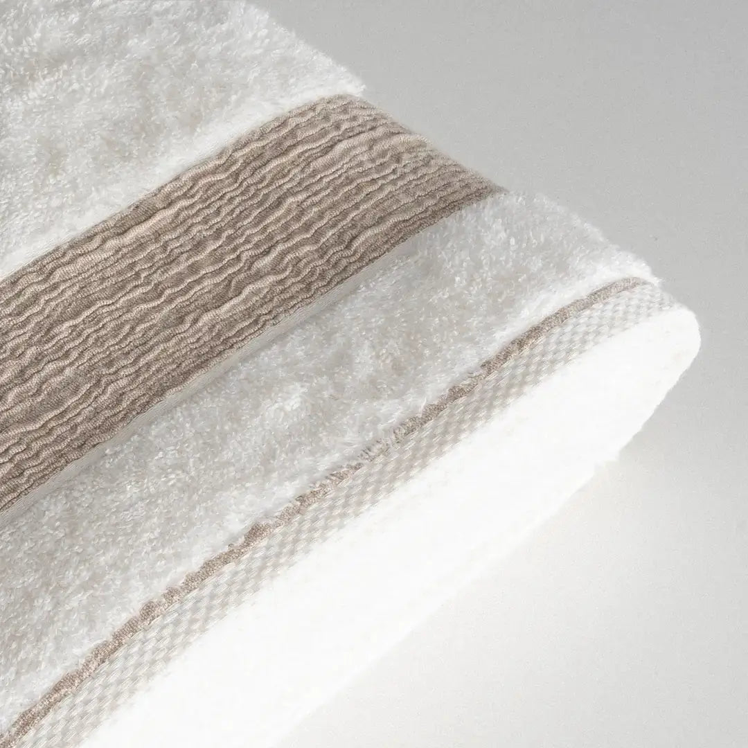 Mihra Bath Towel Set (2 Pieces) – Women’s, 100% Organic Cotton, Armory Embroidery Detail, Cream