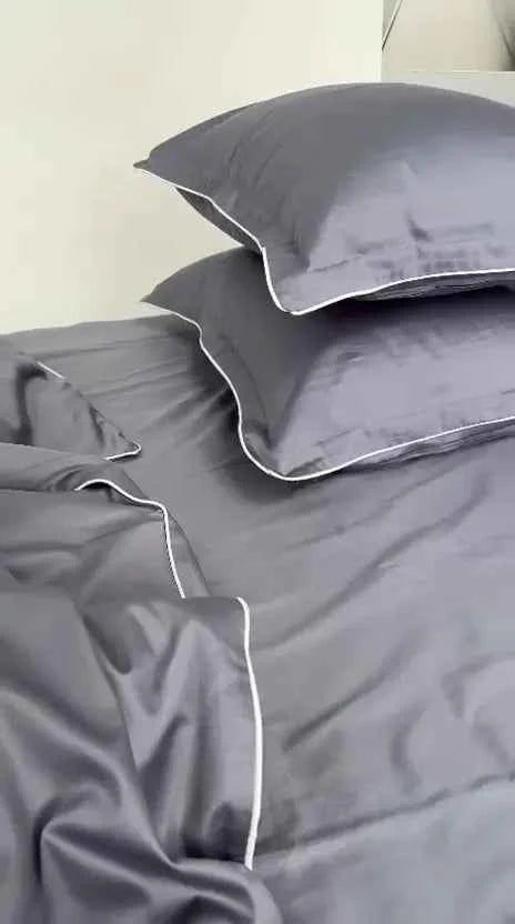 Mercerized Cotton Satin Bedding – Silver Grey with White Piping, 100% Turkish Cotton, 140 g/m²