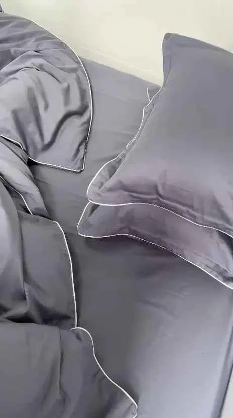 Mercerized Cotton Satin Bedding – Silver Grey with White Piping, 100% Turkish Cotton, 140 g/m²