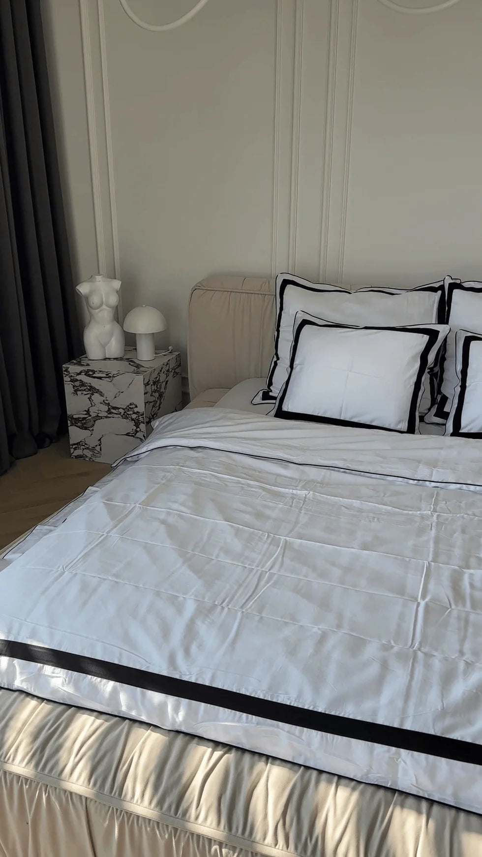 Bettwäsche aus mercerisiertem Satin – Schwarz &amp; Weiß, 100 % türkische Baumwolle, 145 g/m², Oxford-Finish, Paspelierung