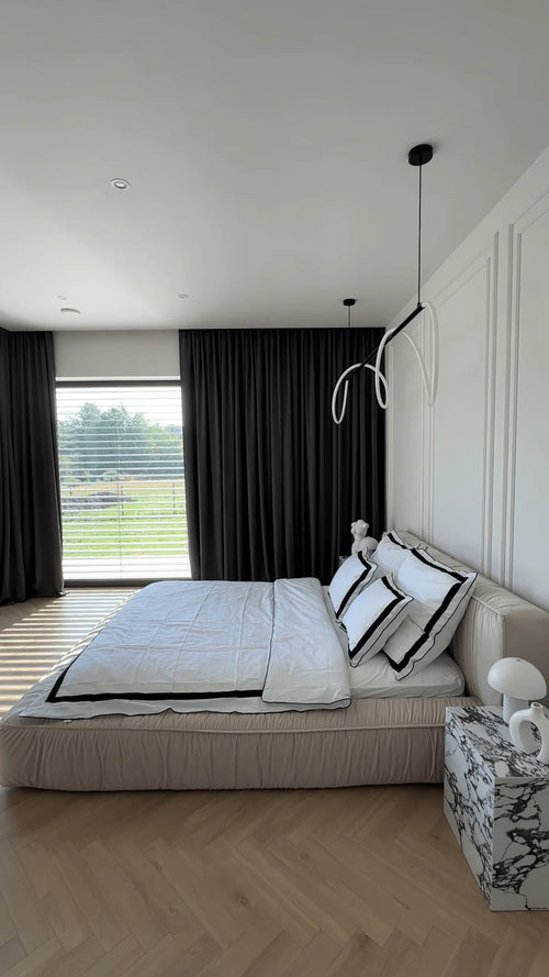 Mercerized Satin Bedding – Black & White, 100% Turkish Cotton, 145 g/m², Oxford Finish, Piping