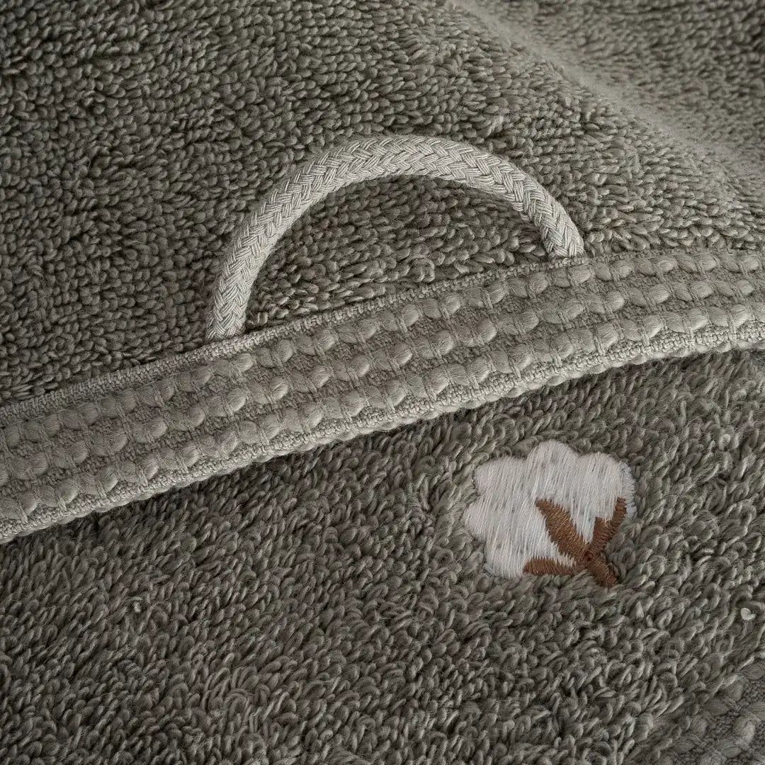 Pure Cotton Embroidered Towel Set (3 Pieces) – Organic Cotton, Green